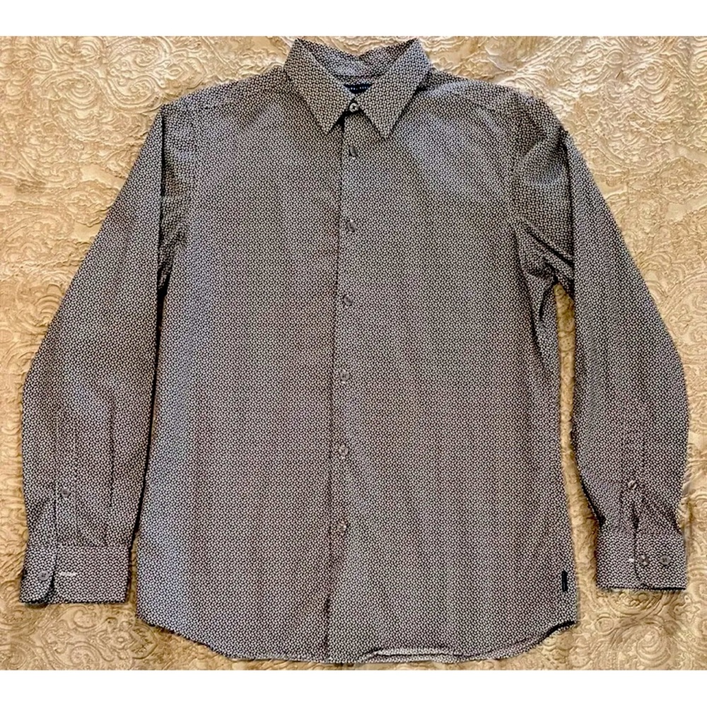 Perry Ellis Mens Medium Slim Fit Longsleeve Buttonup Black & White Geometric